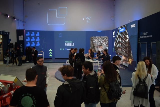 Pilay dijo presente en Expocon con una propuesta diferente, interactiva e integral