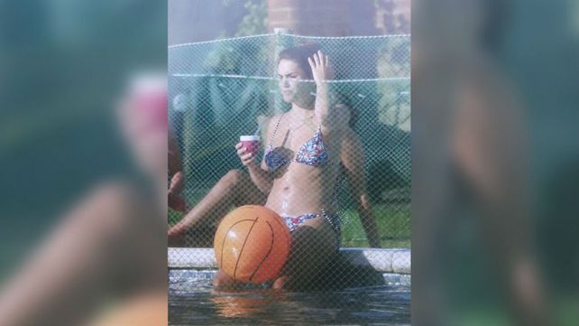 Lali Espósito descargó su furia contra los fotógrafos que violaron la intimidad de su casa