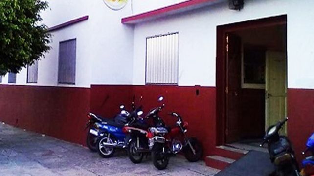 Escándalo en un colegio de monjas: echaron a una maestra por tener cáncer