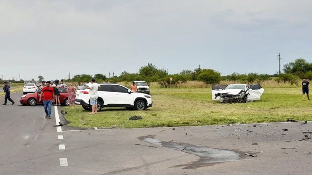 Choque en rutas 32 y 127: cinco heridos