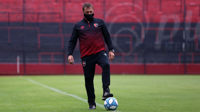 A Newells le llegó la hora de mostrar que sabe a lo que juega