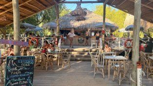 Paradores en las islas: el trabajo de sostener un negocio al otro lado del río