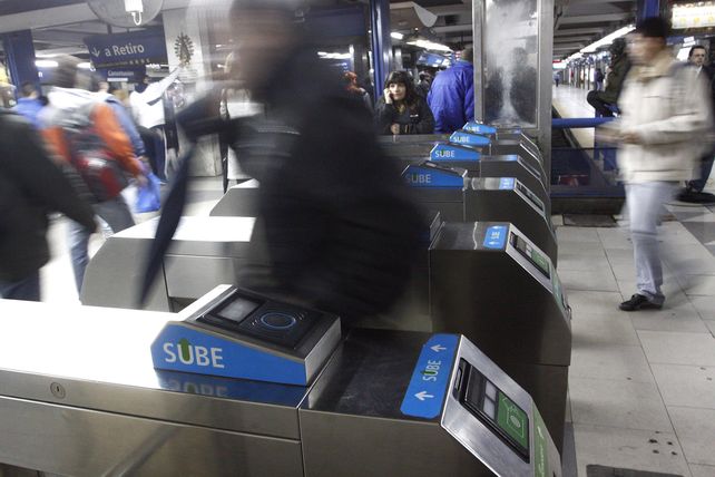 Subte. El abusador fue condenado por tocarle los glúteos a una pasajera.
