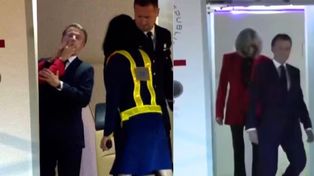 Un incomodo video de Emmanuel Macron: ¿su esposa le pegó un cachetazo en público?