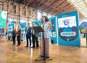 Comenzó la Expocarreras: En tiempos en los que se discute el valor de lo público, desde Santa Fe respondemos con más gestión, dijo Tarabella
