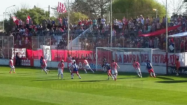 Atlético Paraná volvió a la victoria en el Mutio
