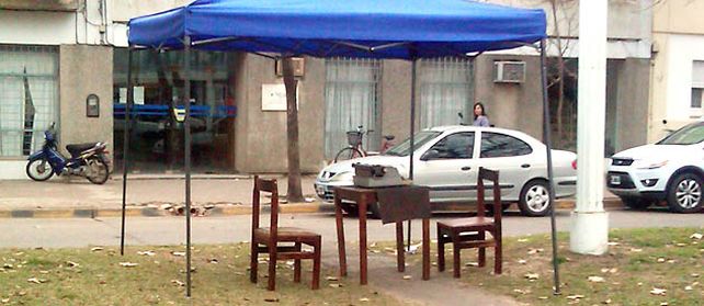 Bajo un gazebo