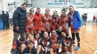 Santa Rosa goleó como visitante a República del Oeste y pasó a liderar en soledad el Torneo Apertura Femenino de Básquet.&nbsp;