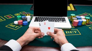 Reglas del Blackjack en Línea y Tecnología en Plataformas Modernas