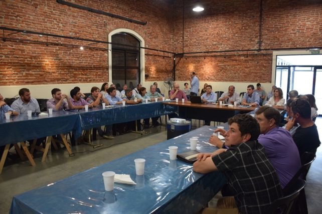Circunvalar Santa Fe: reunión en Franck por el proyecto ferroviario
