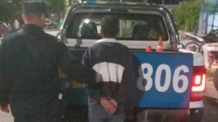 Paraná: a punta de cuchillo, le robaron el celular a una joven