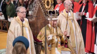 El momento de la coronación de Carlos III&nbsp;