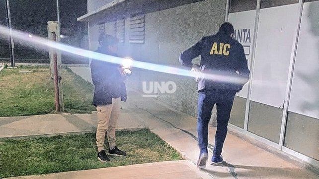 Gatilleros atacaron con una decena de balazos el edificio de la Unidad Penitenciaria 5° de Rosario