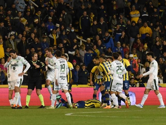 Central ganó su primer partido con Tevez tras sufrir con Sarmiento