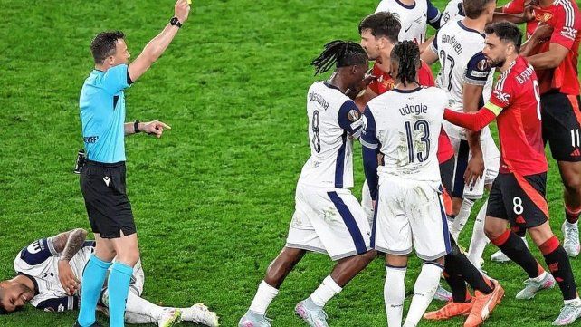 Mirá el polémico árbitro que le tocó a River en su debut por el Mundial de Clubes Mirá el polémico árbitro que le tocó a River en su debut por el Mundial de Clubes