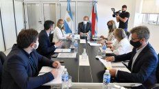 El gobernador de Entre Ríos, Gustavo Bordet, confirmó que el 1 de marzo, previa evaluación sanitaria a esa fecha, comenzarán las clases presenciales en la provincia en todos los niveles educativos. El gobernador de Entre Ríos, Gustavo Bordet, confirmó que el 1 de marzo, previa evaluación sanitaria a esa fecha, comenzarán las clases presenciales en la provincia en todos los niveles educativos.