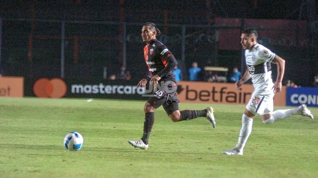 El tema que Falcioni debe resolver en Colón para visitar a Peñarol