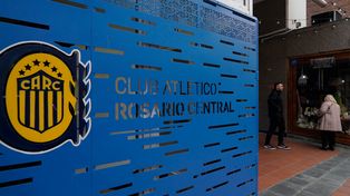 En la sede de Central trabajan a destajo para levantar las inhibiciones que hoy pesan sobre el club.
