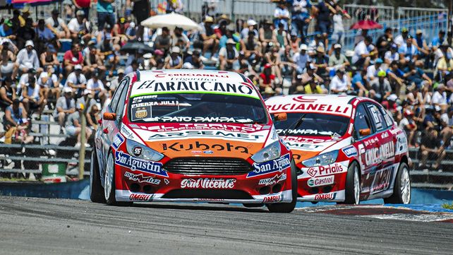 El Turismo Nacional rugió fuerte este sábado en el Fangio con el paso de la Clase 3 y la Clase 2.