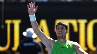 Alcaraz sigue firme en la búsqueda de su primer Abierto de Australia