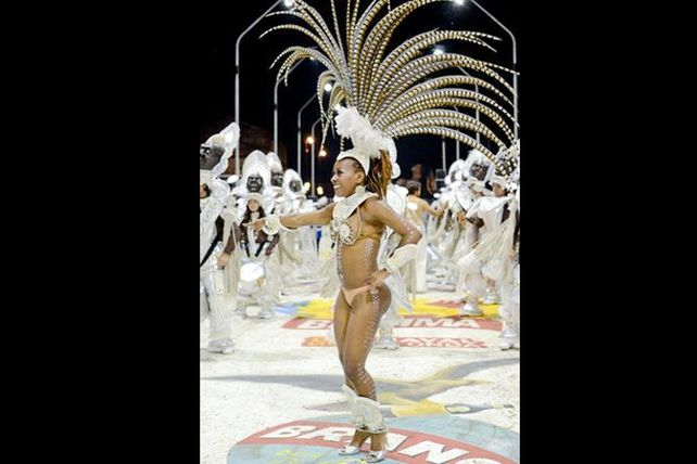 Gualeguaychú ya tuvo su primer sábado de carnaval, que cierra el 2 de marzo