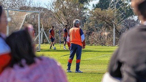 Unión completó la penúltima semana de trabajo mientras definen temas cruciales