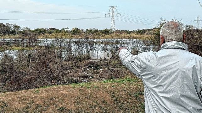 Temor por la crecida del río: vecinos de La Vuelta del Paraguayo reclaman por la limpieza de reservorios antes la posible llegada de El Niño