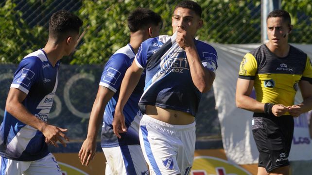 Capitán albo. Juan Cruz Vega