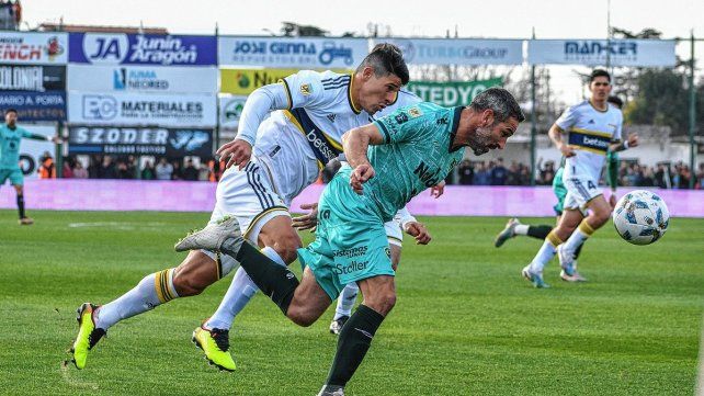 Sarmiento le ganó al equipo alternativo de Boca y es uno de los punteros en su zona. Sarmiento le ganó al equipo alternativo de Boca y es uno de los punteros en su zona.