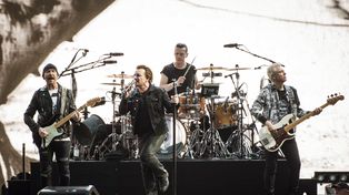 U2 regraba 40 de sus canciones y las compila en Songs of Surrender