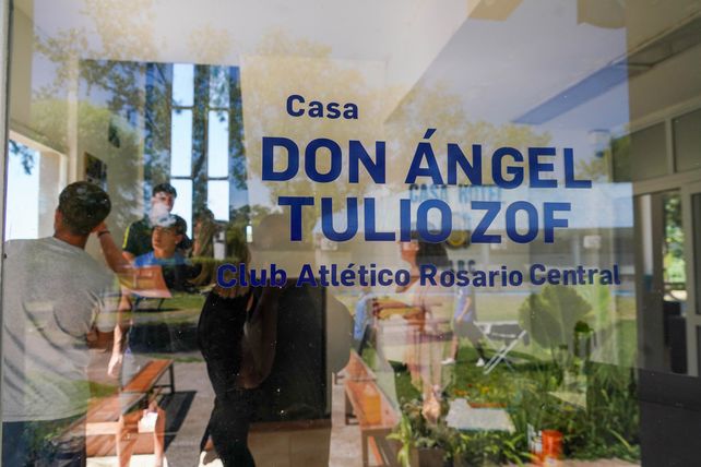 Ning&uacute;n nombre m&aacute;s apropiado.
