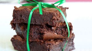 Intoxicó a sus compañeras de facultad con brownies de marihuana