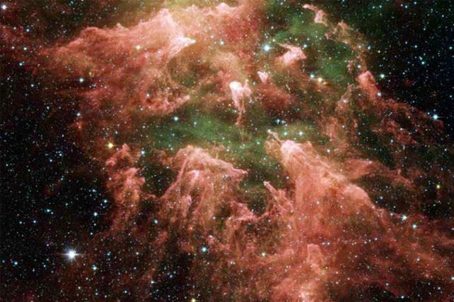 La violencia con que nacen las estrellas se siente más allá de su galaxia