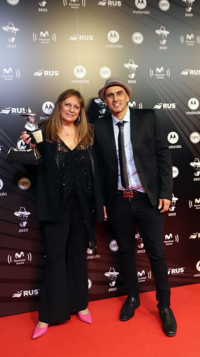 Sosa y su hijo Gerardo Bautista, el productor del disco ganador del Gardel por mejor álbum de chamamé.
