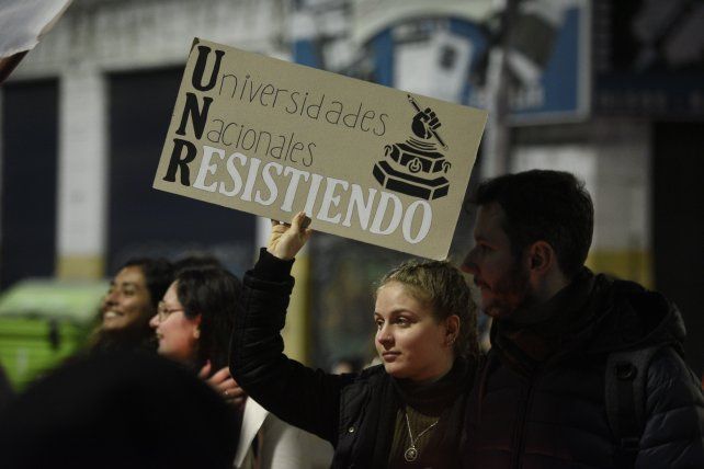Docentes de la UNR anunciaron una semana completa de paro