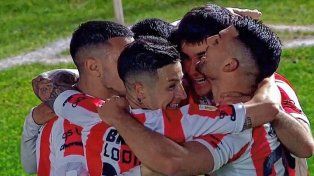 Instituto le ganó a Banfield sobre la hora.