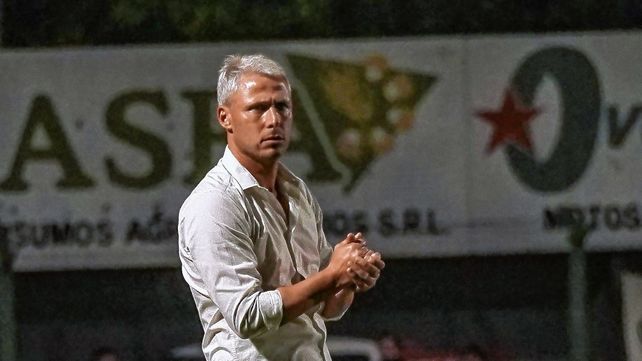 Israel Damonte, el apuntado para suceder a Gorosito en Colón