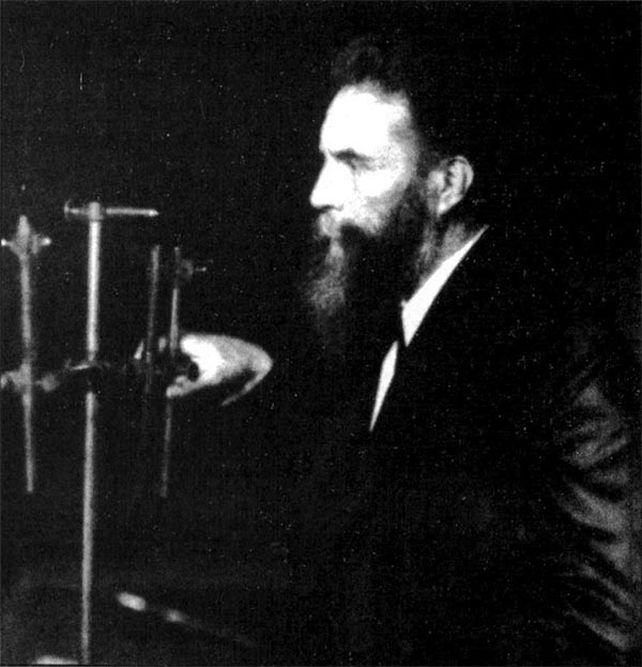 W.C. Von Róntgen.