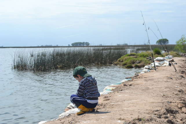 El Hinojo es un lugar apto para la pesca y reconocido por los pescadores del sur de Santa Fe.