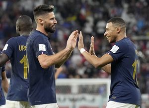 Con Mbappé goleador de Qatar 2022, Francia venció 3-1 a Polonia y está en cuartos
