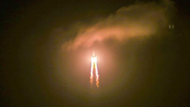 Un cohete chino totalmente fuera de control impactaría el fin de semana en la atmósfera terrestre