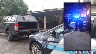 El allanamiento fue en J. M. Pérez al 200. En la vivienda aprehendieron a R. E. L. de 47 años, quien cuenta con antecedentes y cumplía prisión domiciliaria. Le secuestraron dosis de cocaína y de marihuana, acondicionada para venta y consumo.&nbsp;
