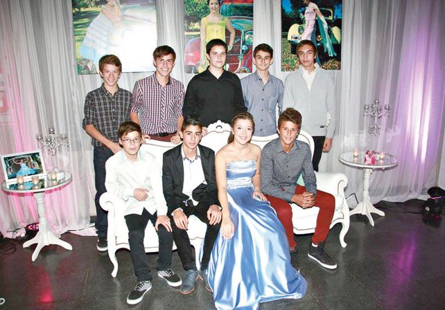 Los 15 de Ale