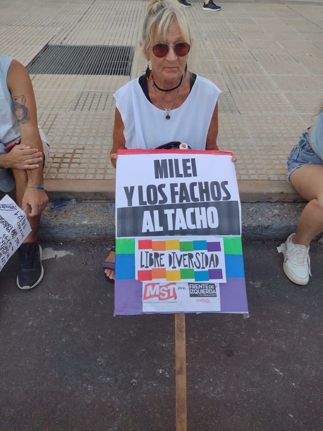 La Marcha Federal del Orgullo antifascista y antirracista replicó en varias ciudades de Entre Ríos. Postales de Paraná&nbsp;