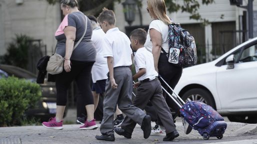 Los docentes van al paro, pero el gobierno nacional advirtió que habrá control en las escuelas