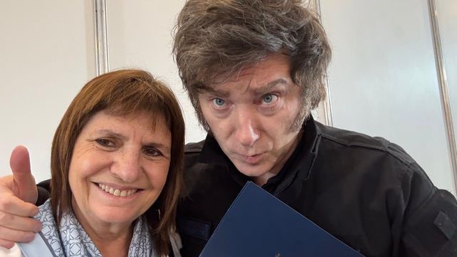 Con Patricia Bullrich empoderada