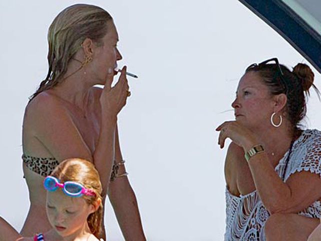 2.300 euros por los puchos