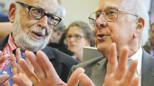 El bosón de Higgs le vale a dos físicos el Príncipe de Asturias