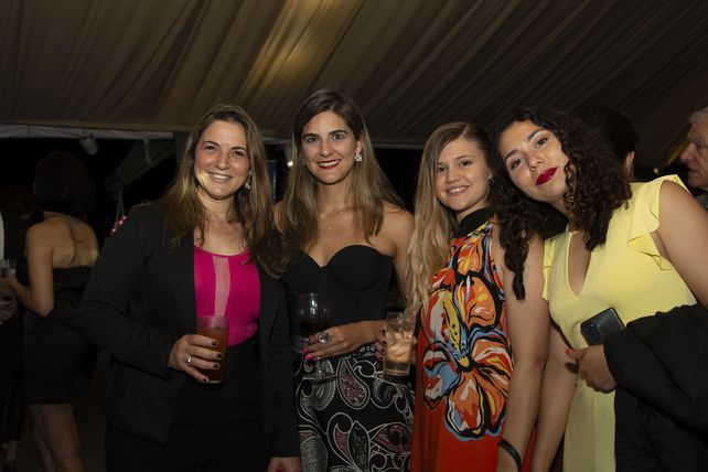 Paola Martín, Sabrina Longo, Micaela Maquirriain y Bárbara Lucero