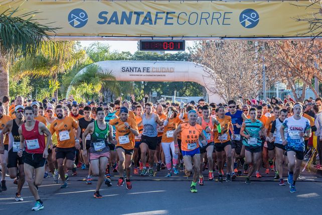 Más de dos mil personas participaron de la Santa Fe corre: mirá las mejores fotos